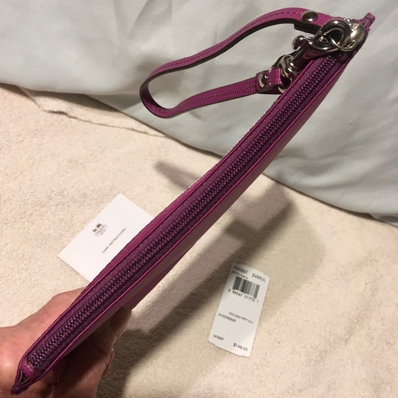 Coach Occasion Sequin Party Large Wristlet Mulberry NWT - Picture 6 of 9